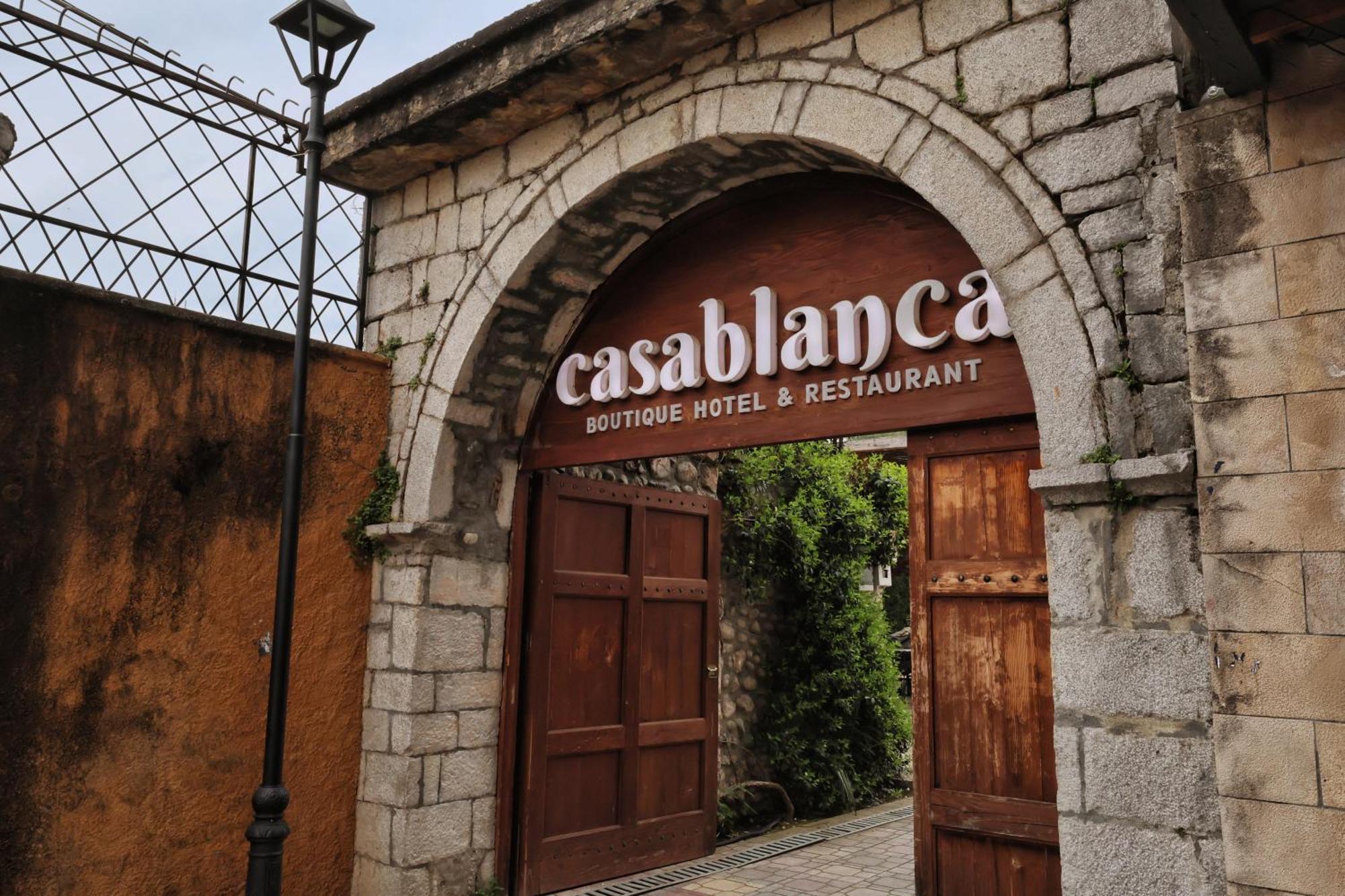 Vila Casablanca - Boutique Hotel & Restaurant Shkoder Exterior photo